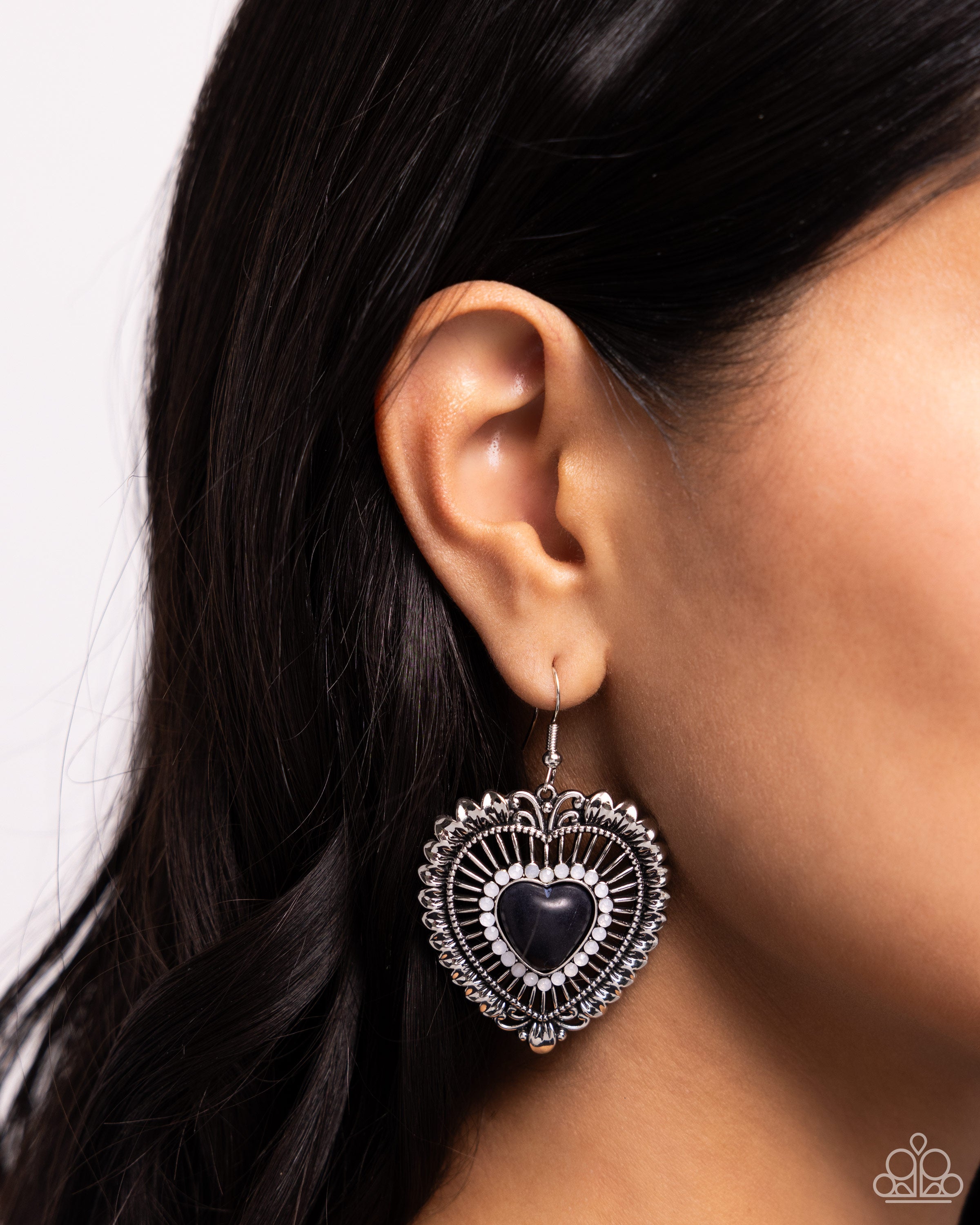Paparazzi Antiqued Advocate Black Earrings