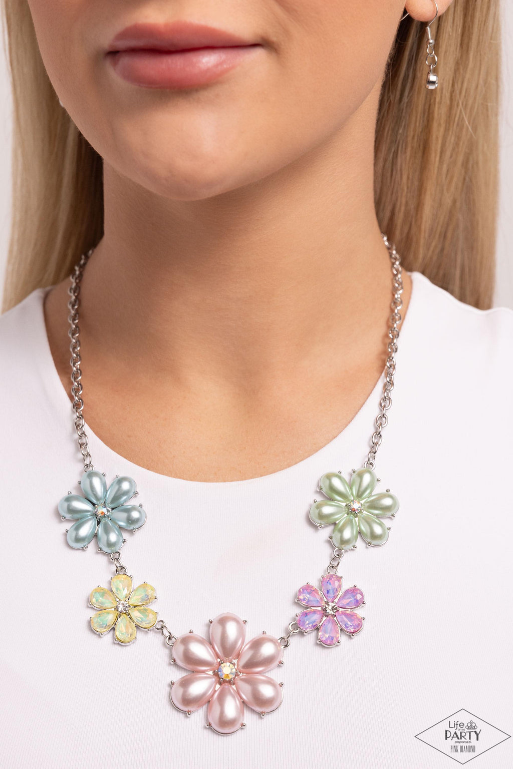 Paparazzi - Fiercely Flowering - Multi Necklace