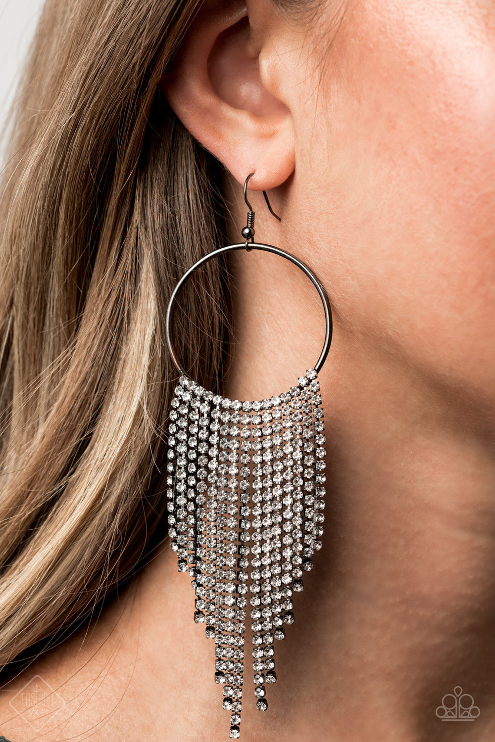Paparazzi Accessories - Streamlined Shimmer - Black Earring