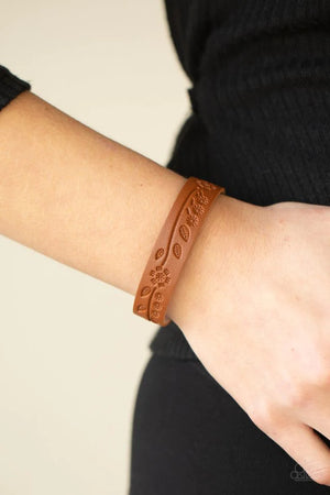 Paparazzi - Rural Equinox - Brown Bracelet