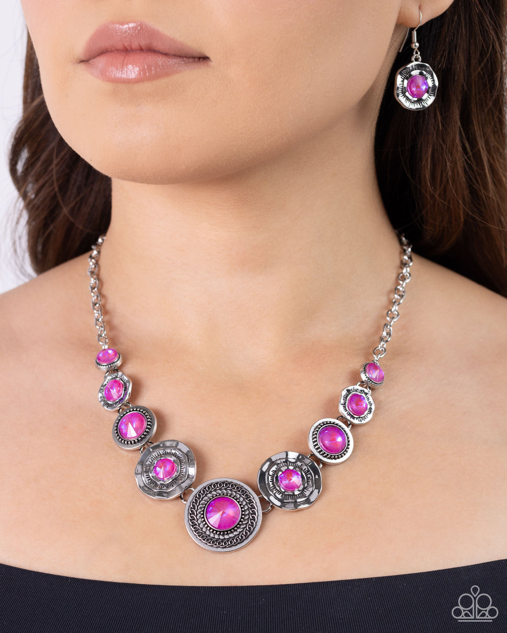 Paparazzi - Treasure Chest Couture - Pink Necklace