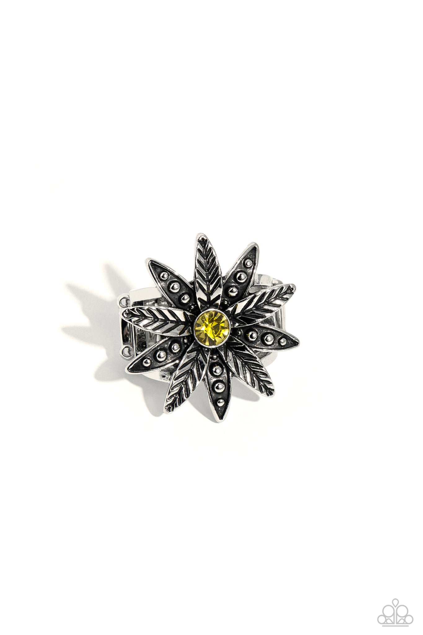 Paparazzi - Sunflower Season - Yellow Ring