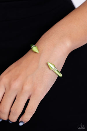 Paparazzi - Punky Plot Twist - Green Bracelet