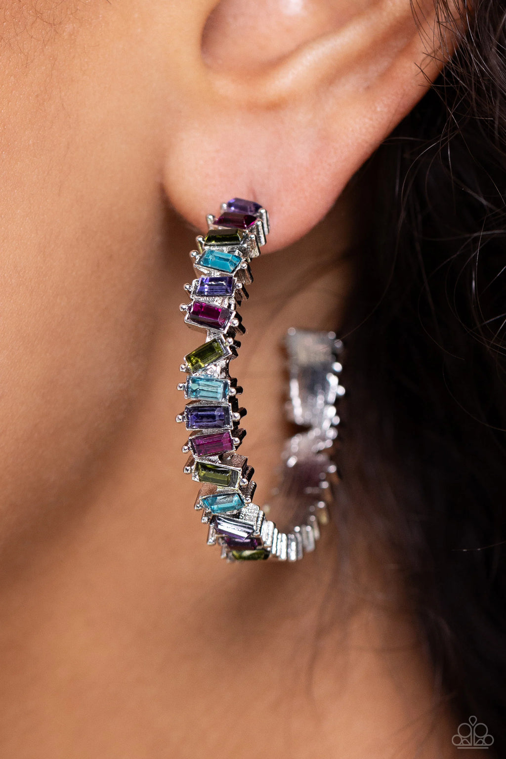 Paparazzi - Effortless Emeralds - Multi Earrings