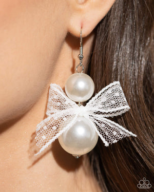 Paparazzi - Elegance Ease - White Earrings