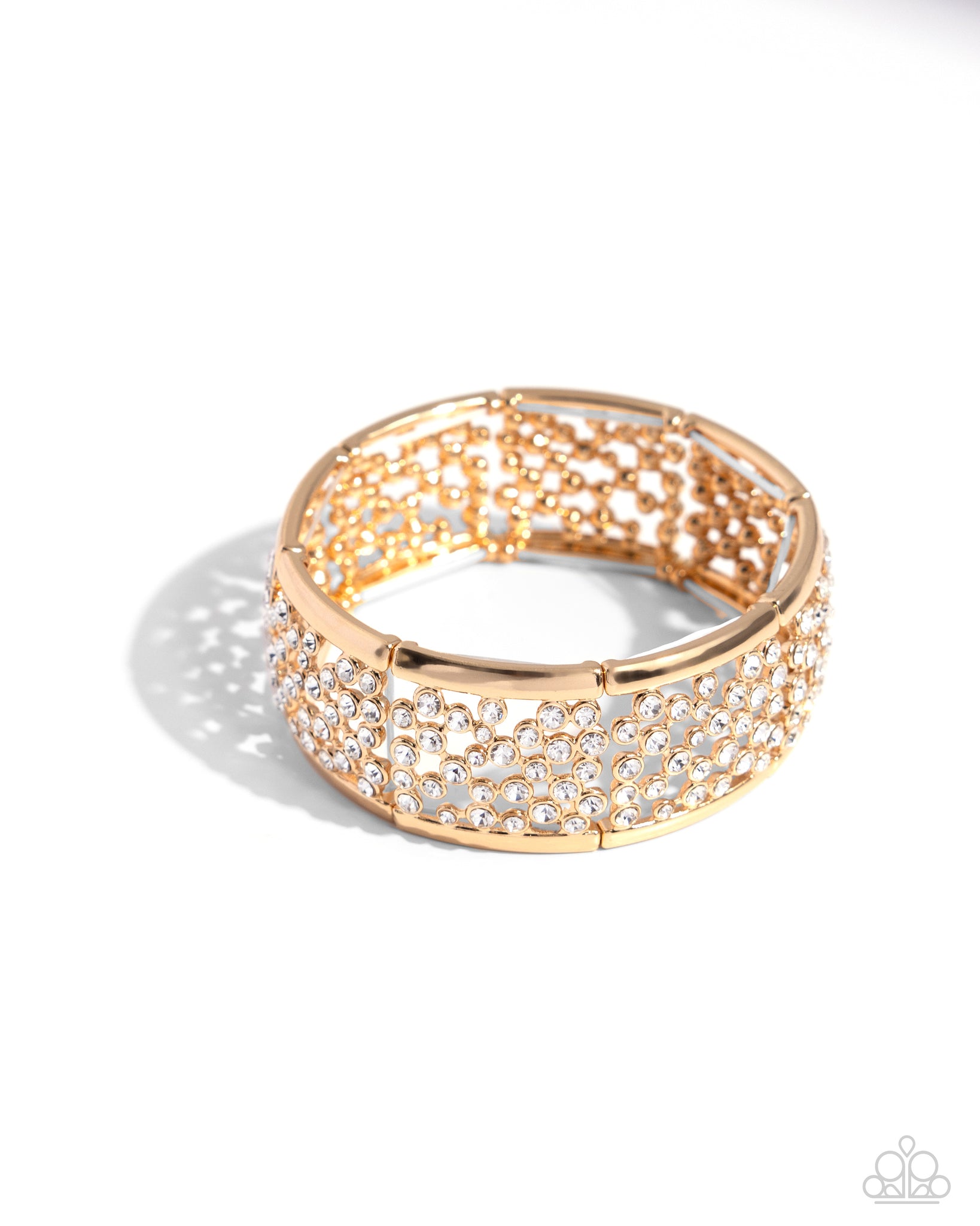 Paparazzi - Subtly Scattered - Gold Bracelet