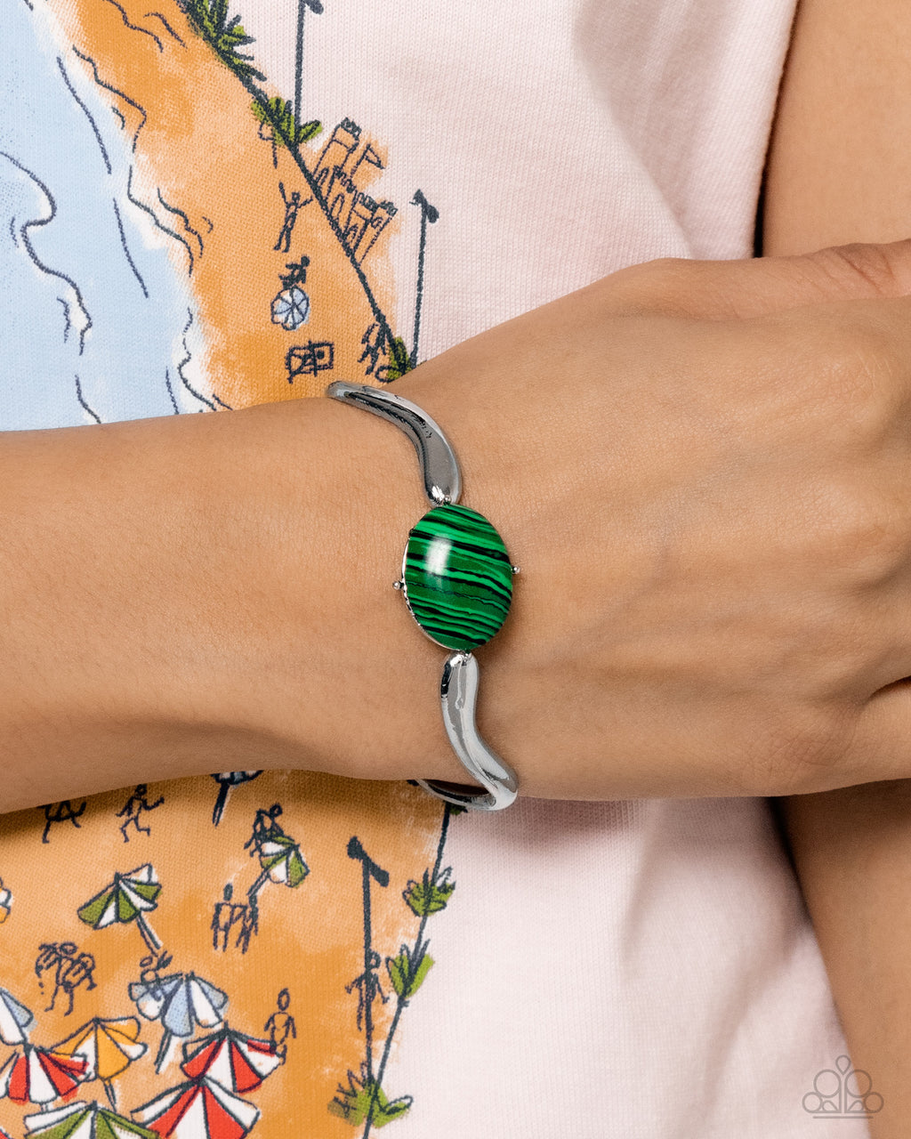 Paparazzi - Striped Sensation - Green Bracelet