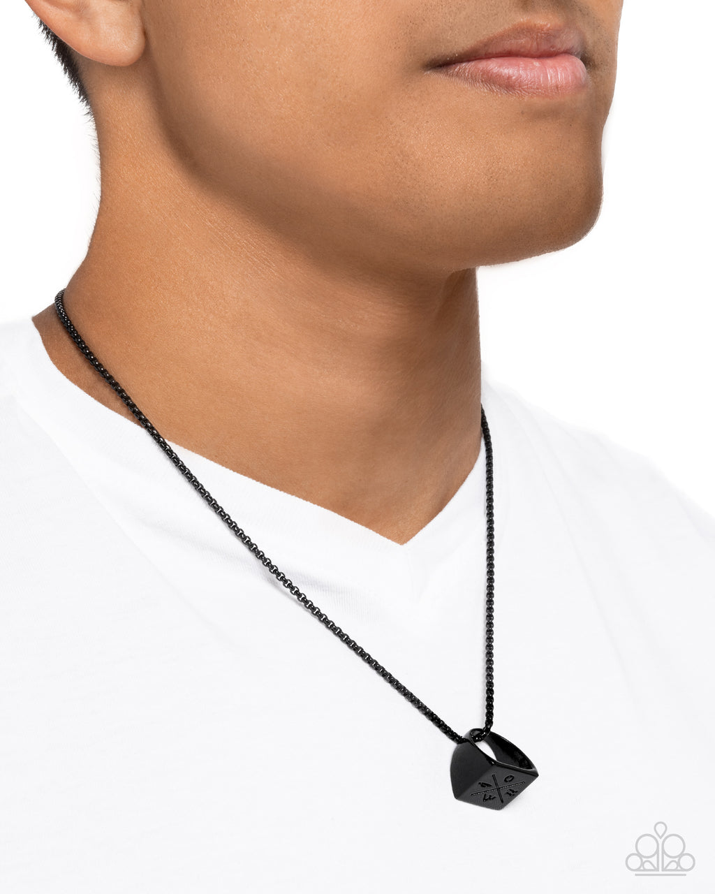 Paparazzi - City Chase - Black Necklace