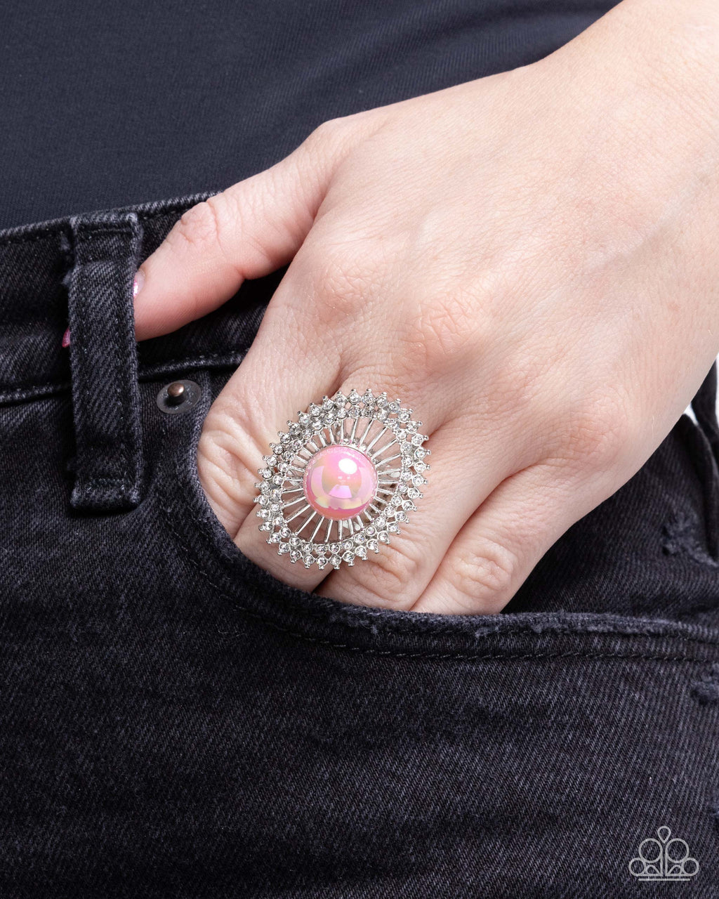 Paparazzi - Ornamental Outline - Pink Ring