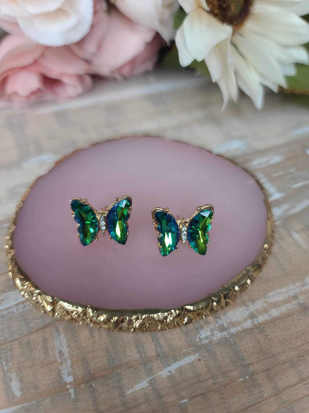 Flutterglow Earrings in Green