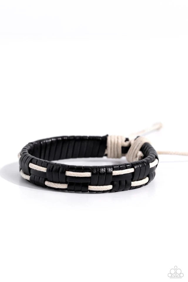 Paparazzi - Solo Escapade - Black Bracelet