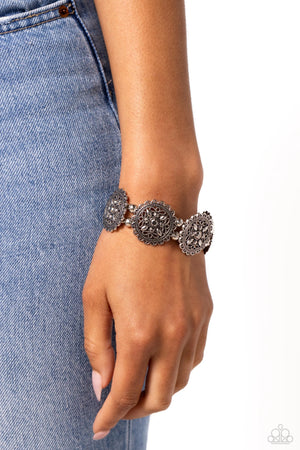 Paparazzi - Leave of Lace - Silver Bracelet