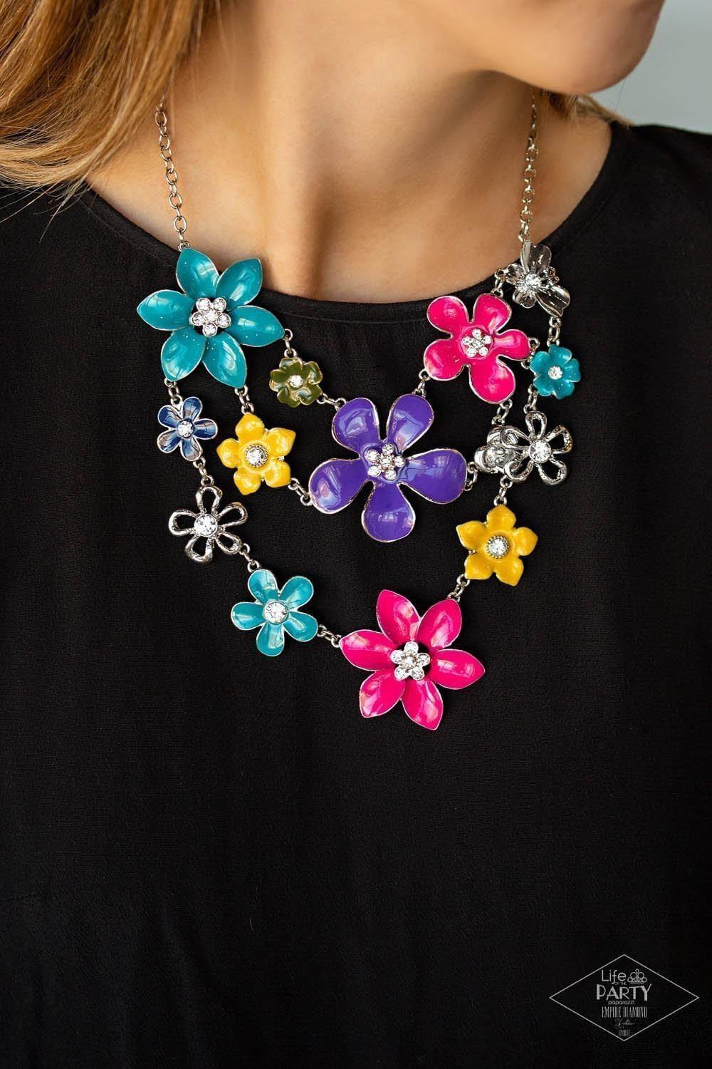 Paparazzi - Multi Flower - Zi Necklace