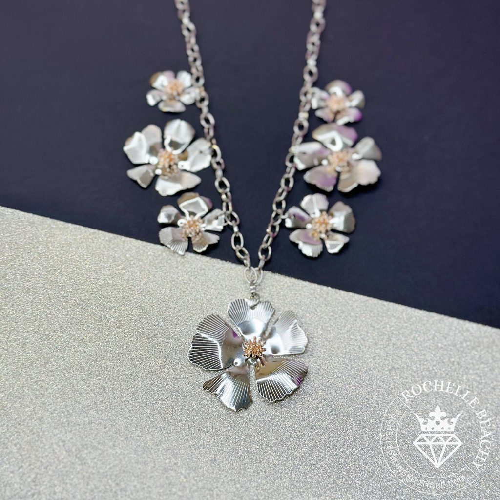 Paparazzi - Prideful Pollen - Silver Necklace