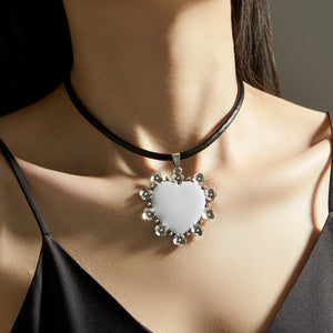 Heartfelt Bloom - White Choker Necklace