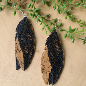 Paparazzi - WINGING Off The Hook - Black Earrings