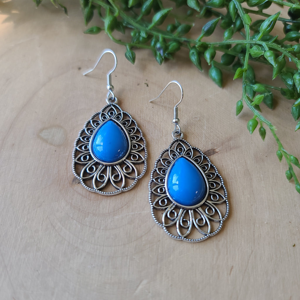 Paparazzi - Dream STAYCATION - Blue Earrings