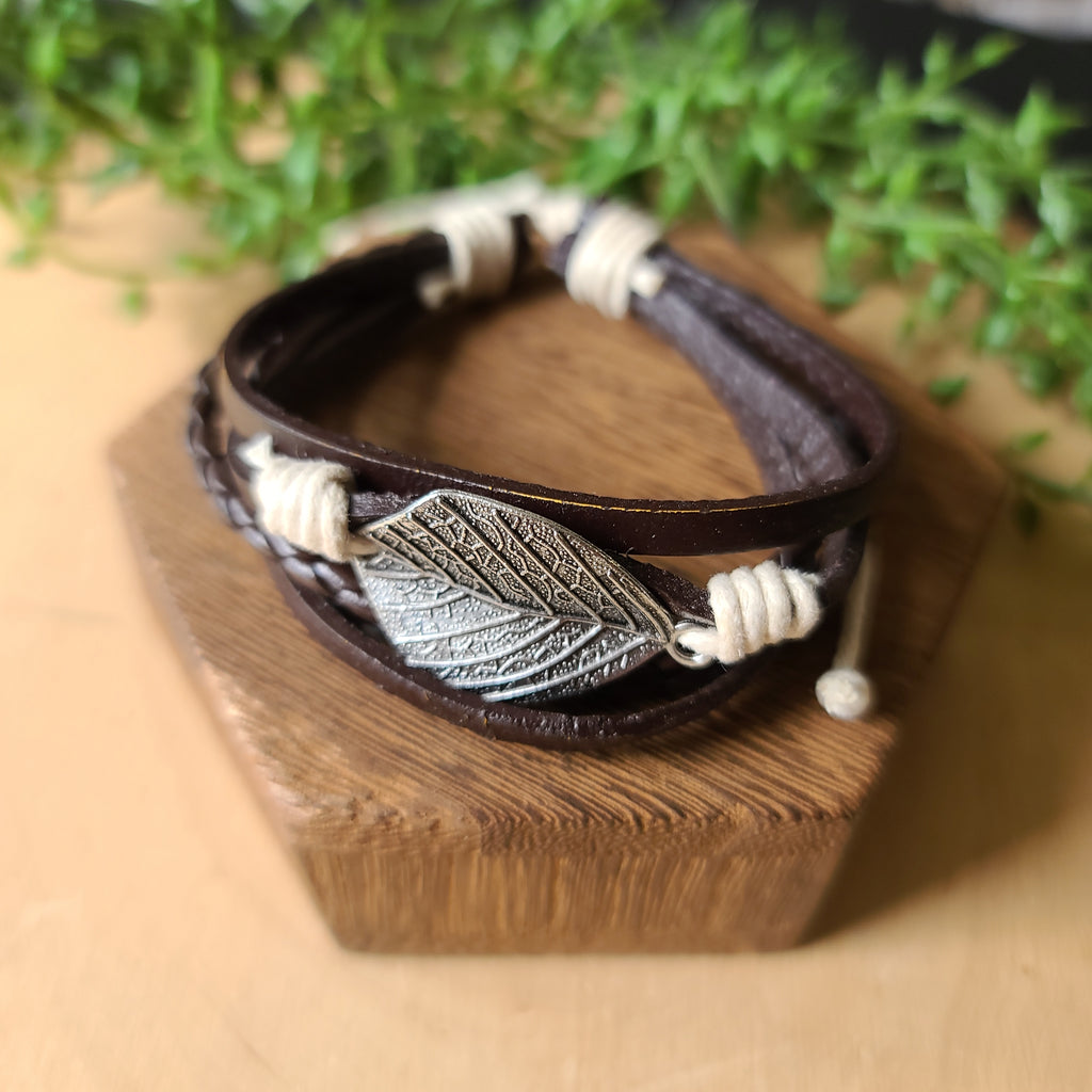 Paparazzi - FROND and Center - Brown Bracelet