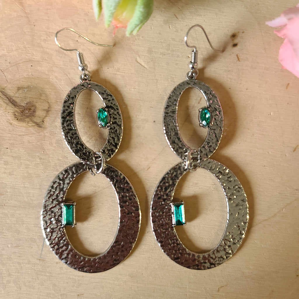 Paparazzi - OVAL and OVAL Again - Green Earrings
