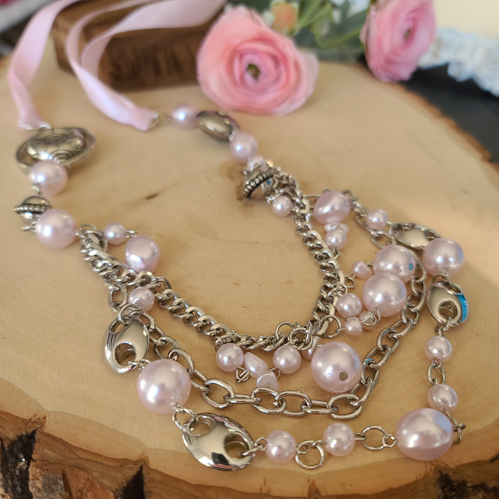 All The Trimmings - Pink Necklace