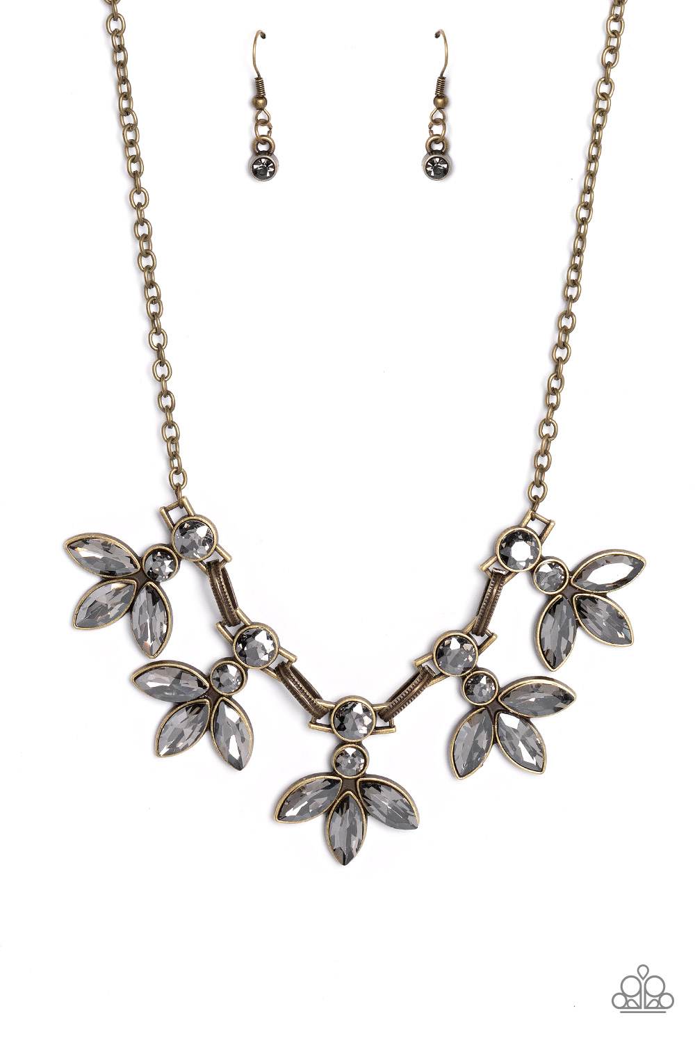 Paparazzi - Dauntlessly Debonair - Brass Necklace