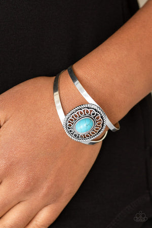 Paparazzi - Deep In The TUMBLEWEEDS - Blue Bracelet