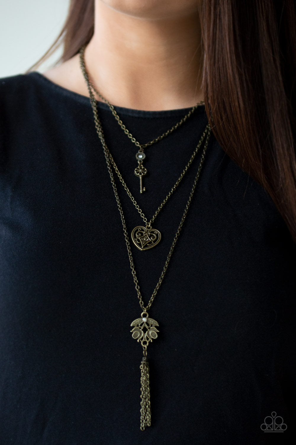 Paparazzi - Love Opens All Doors - Brass Necklace