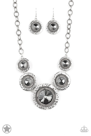 Paparazzi - Global Glamour - Silver Necklace