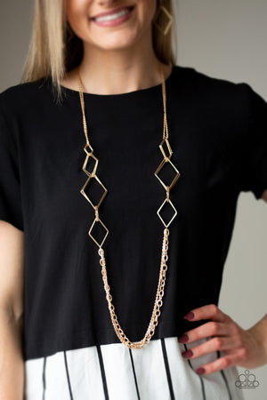 Paparazzi - Fashion Fave - Gold Necklace