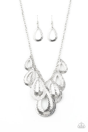 Paparazzi - Teardrop Tempest - Silver Necklace