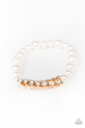 Paparazzi - Traffic-Stopping Sparkle - Gold Bracelet