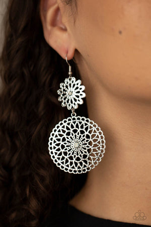 Paparazzi - Garden Mantra - White Earrings