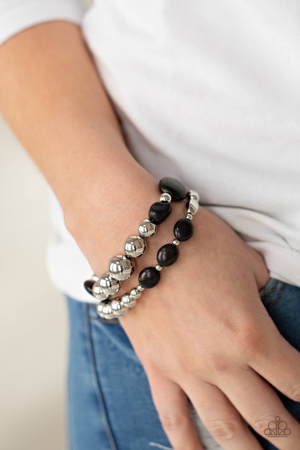 Paparazzi - Authentically Artisan - Black Bracelet