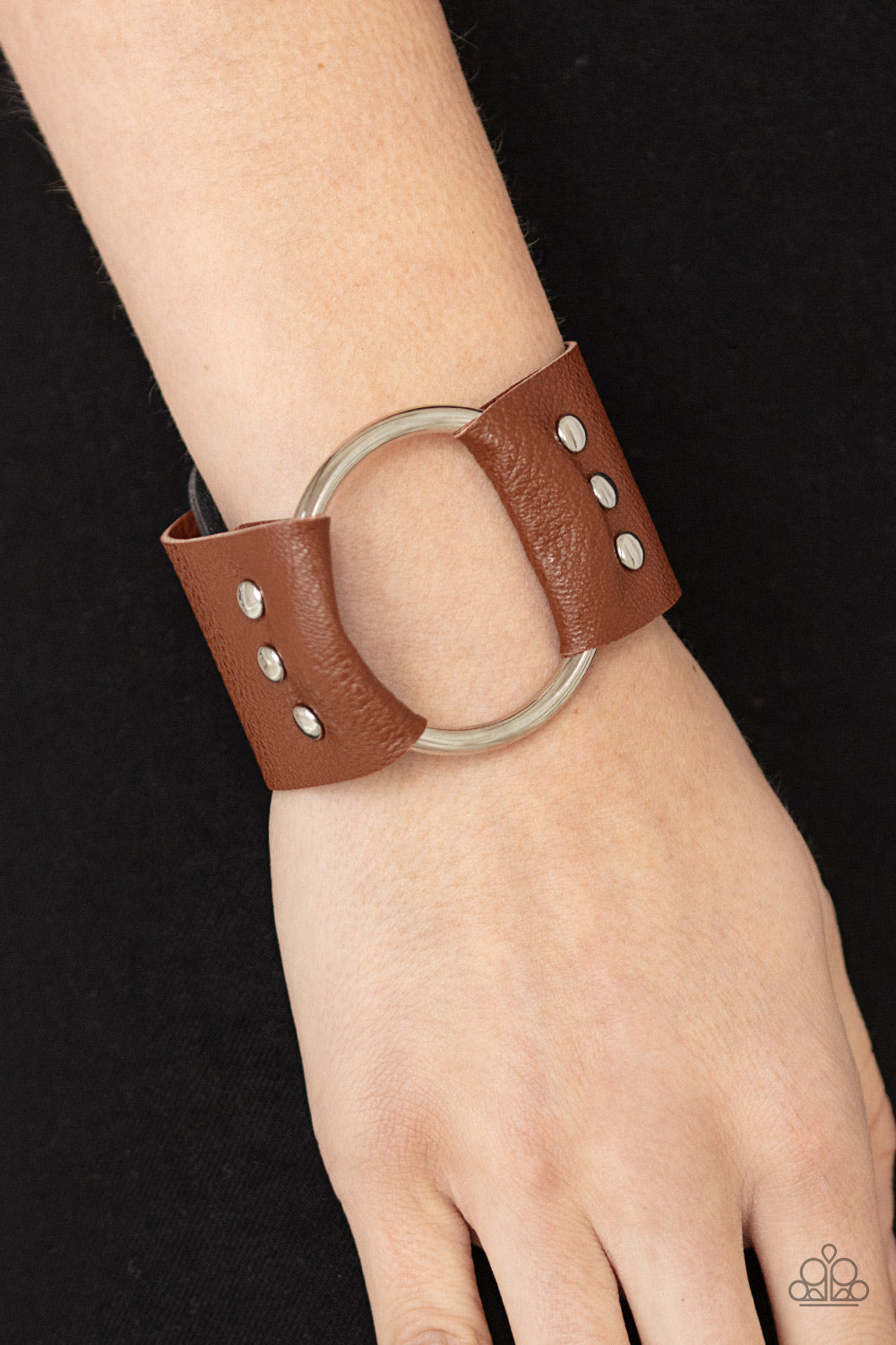 Paparazzi - Moto Mayhem - Brown Bracelet