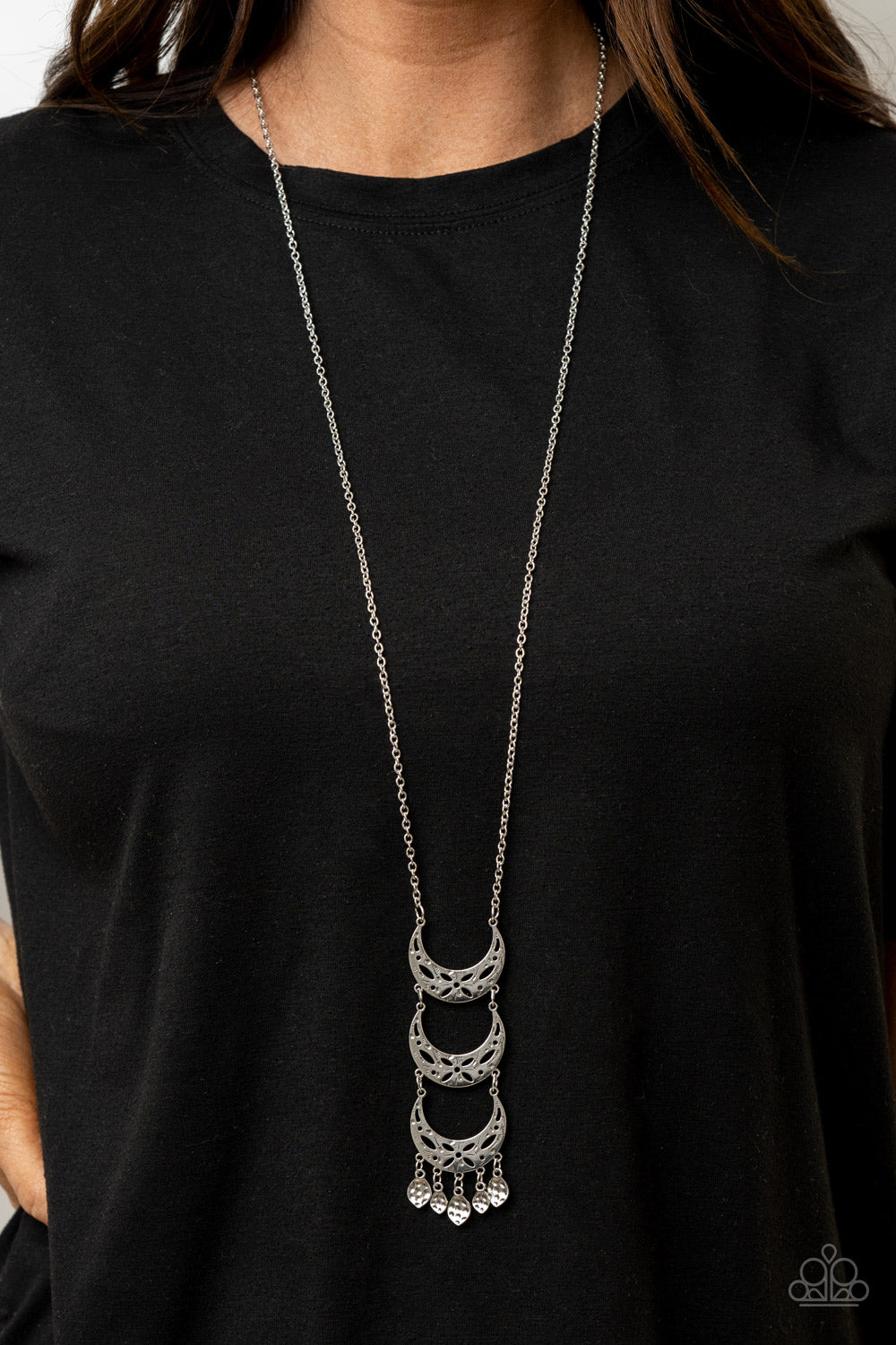 Paparazzi - Half-Moon Child - Silver Necklace