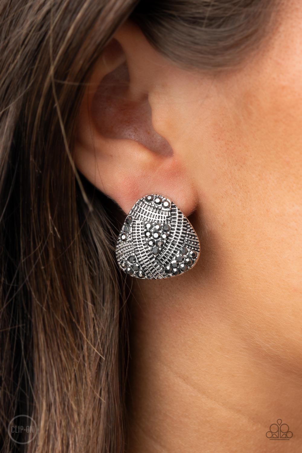 Paparazzi - Gorgeously Galleria - Silver Earrings