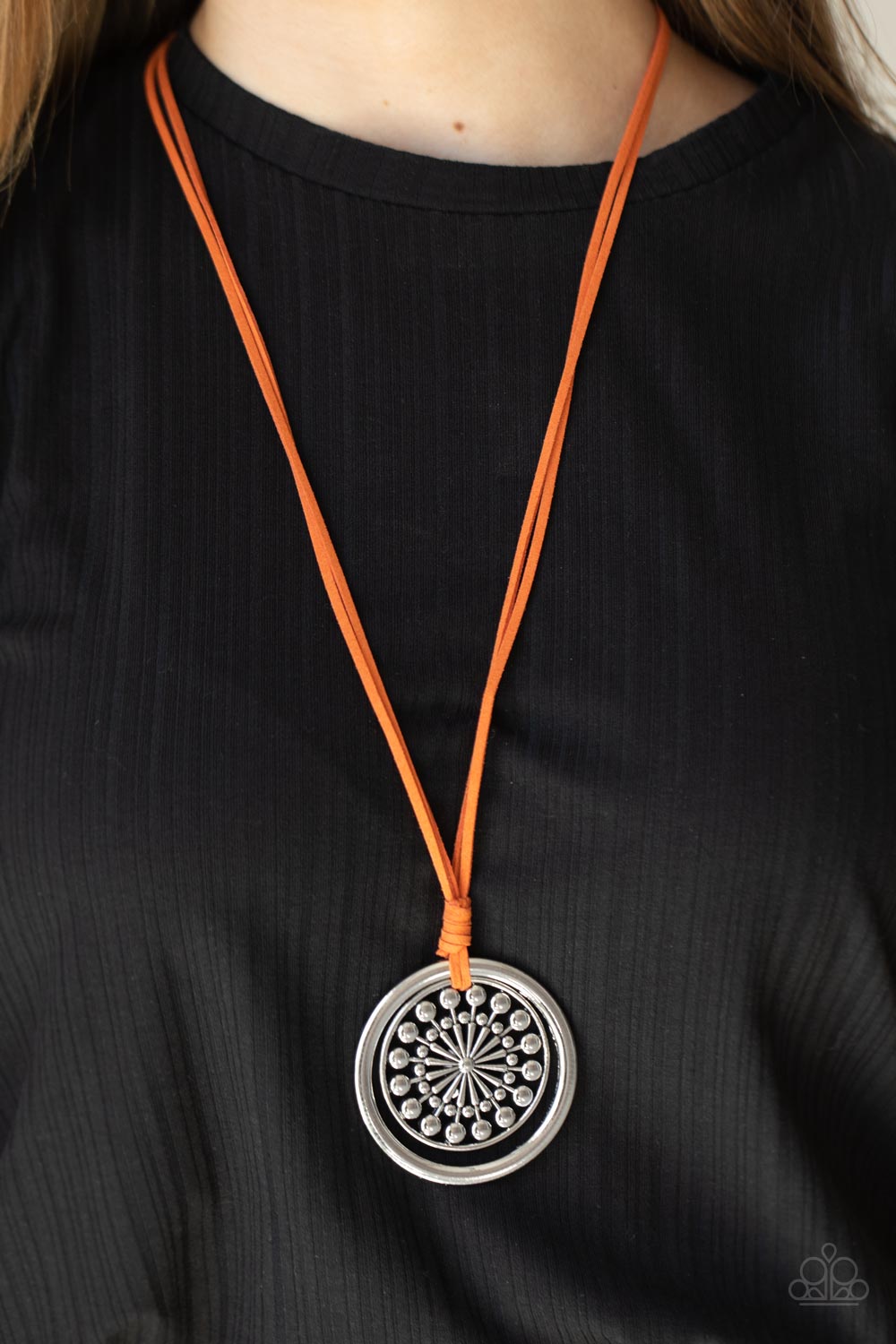 Paparazzi - One MANDALA Show - Orange Necklace