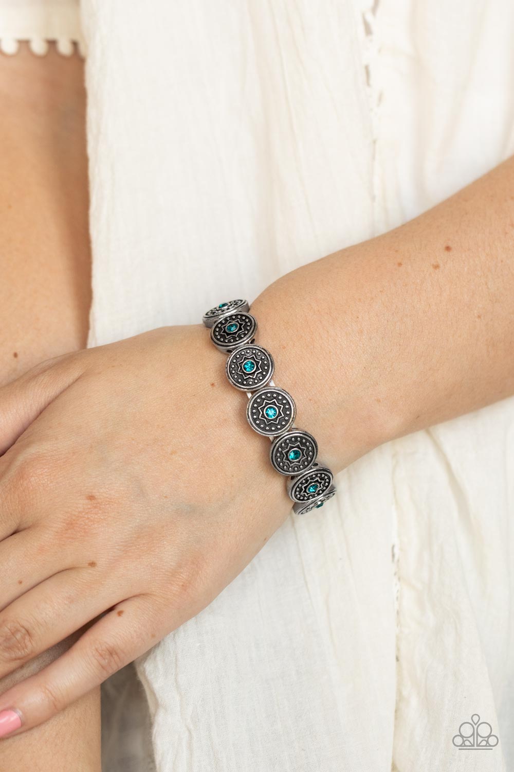 Paparazzi - Colorfully Celestial - Blue Bracelet