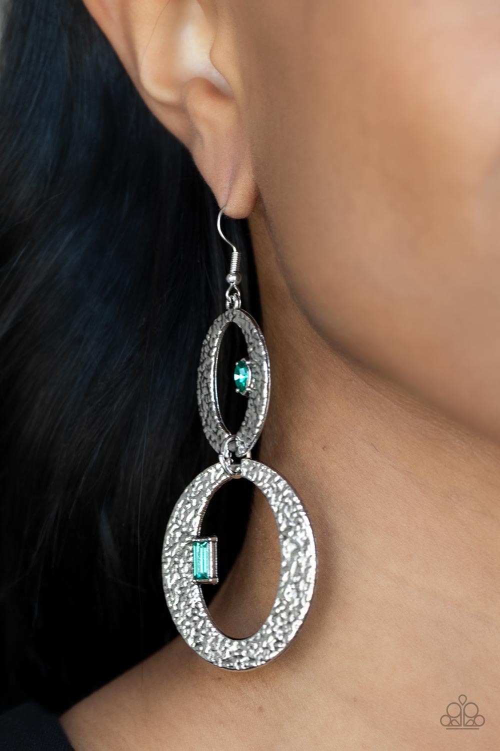 Paparazzi - OVAL and OVAL Again - Green Earrings