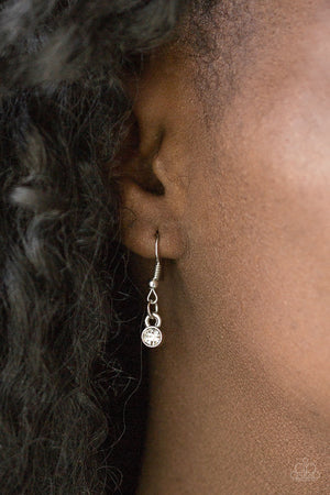 Paparazzi - Leading Lady - White Necklace