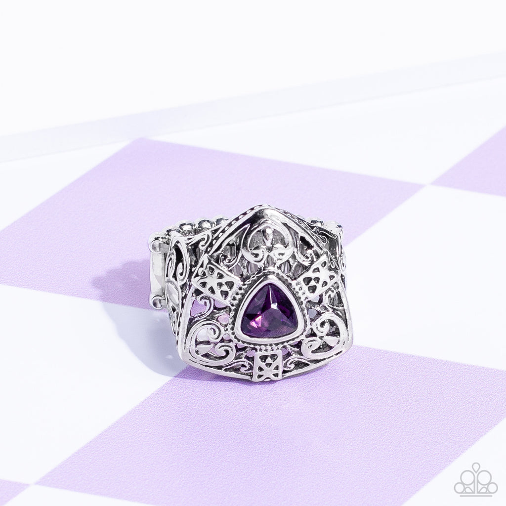 Paparazzi - Charismatic Couture - Purple Ring