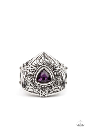 Paparazzi - Charismatic Couture - Purple Ring