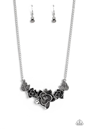 Paparazzi - Botanical Breeze - Silver Necklace