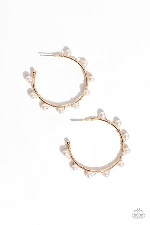 Paparazzi - Night at the Gala - Gold Earrings
