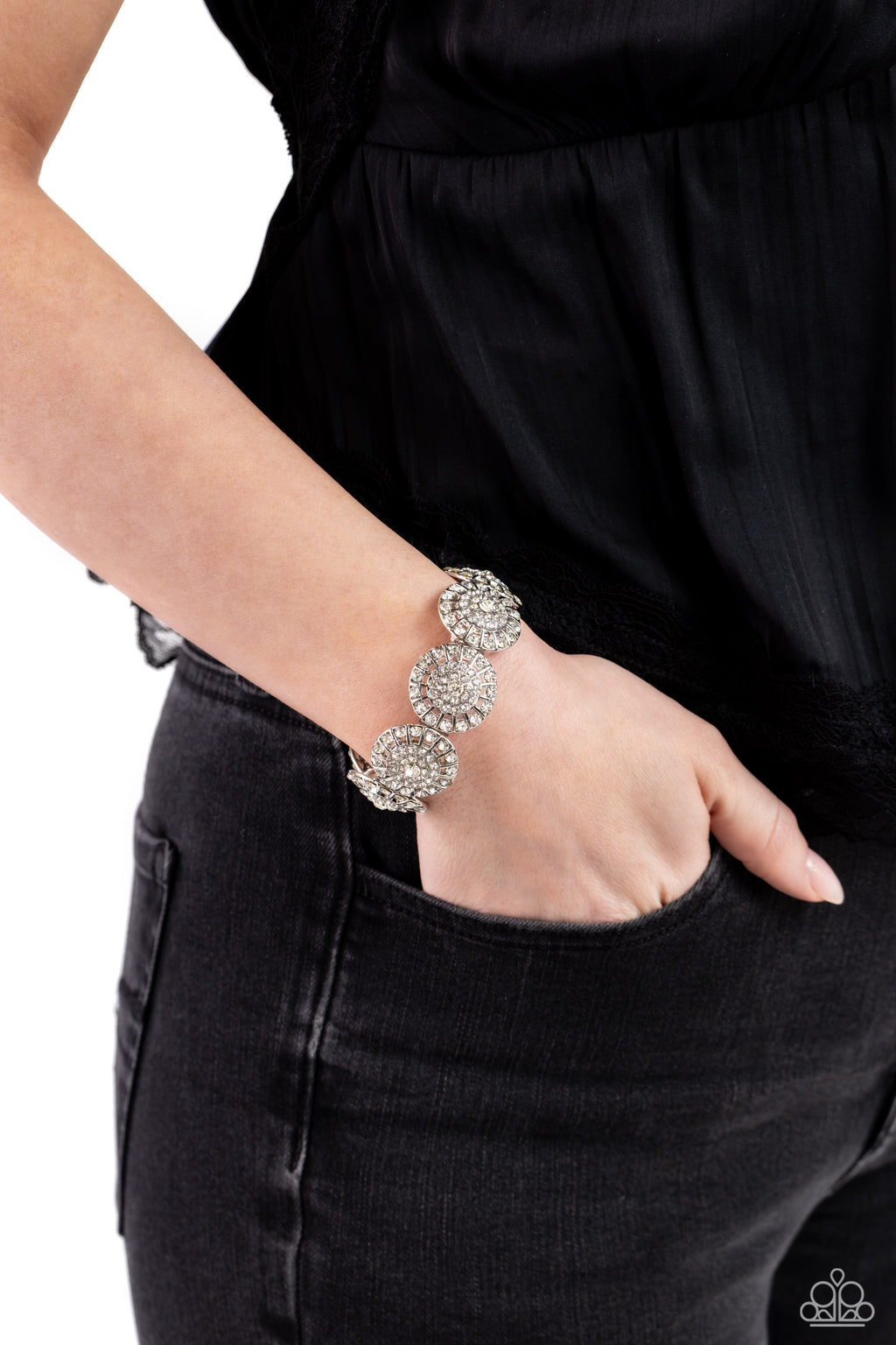 Paparazzi - Executive Elegance - White Bracelet