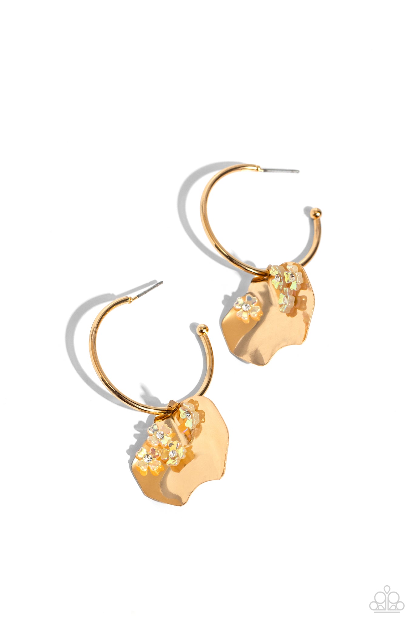 Paparazzi - Majestic Mermaid - Gold Earrings