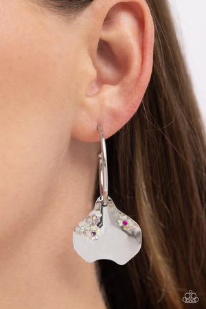 Paparazzi - Majestic Mermaid - Pink Earrings