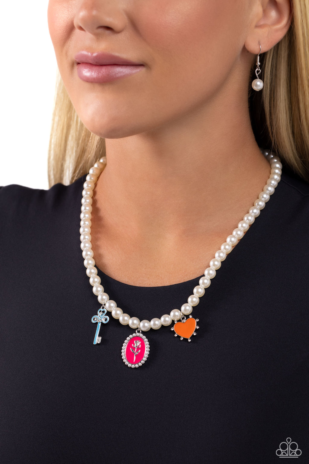 Paparazzi - Charming Collision - Multi Necklace