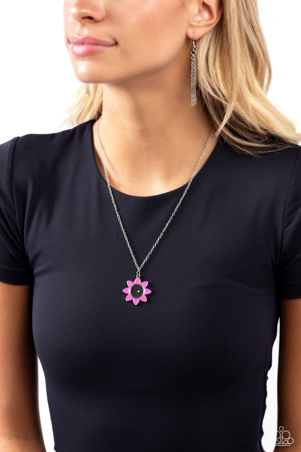 Paparazzi - Petals of Inspiration - Pink Necklace