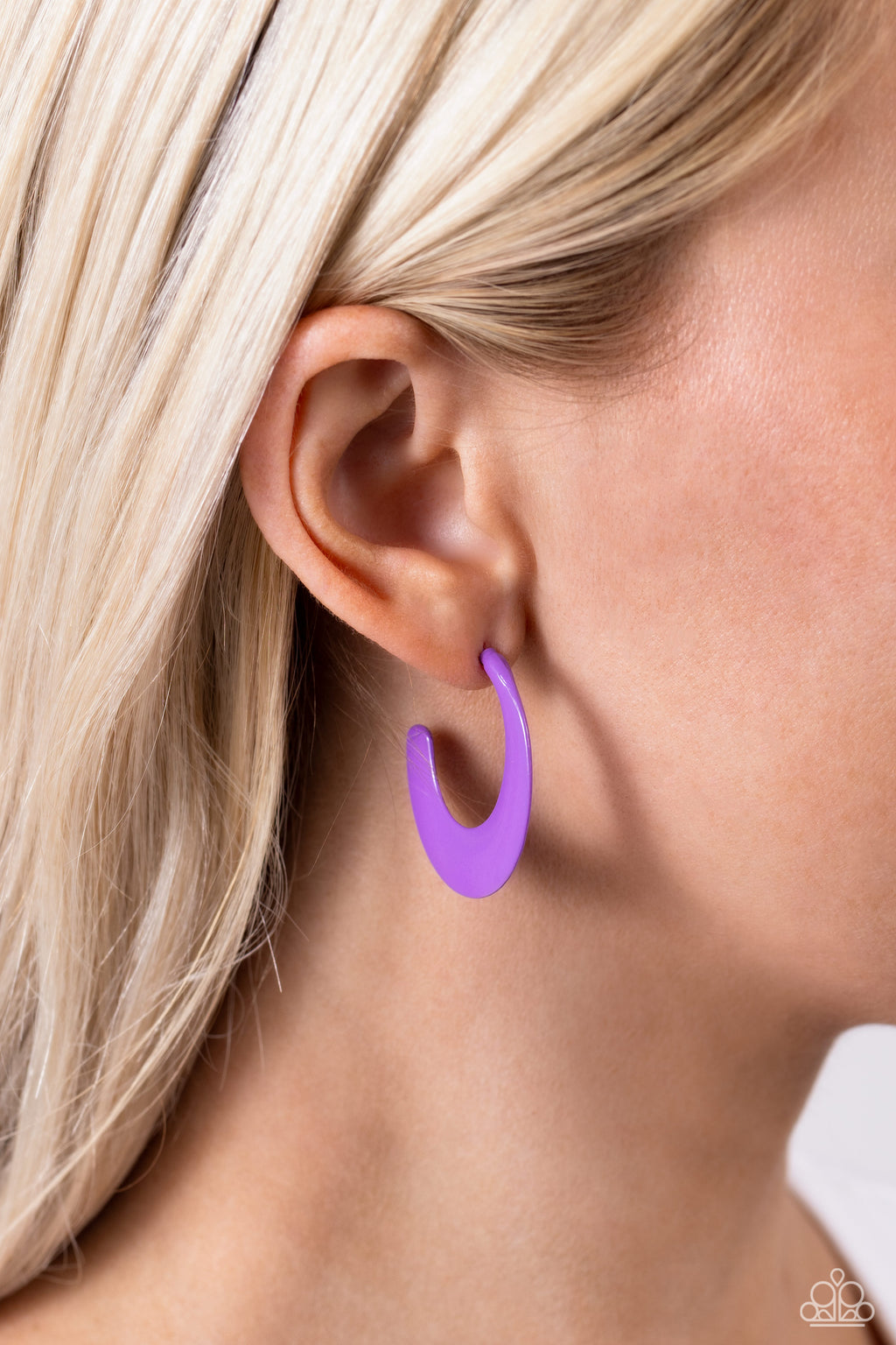 Paparazzi - Fun-Loving Feature - Purple Earrings